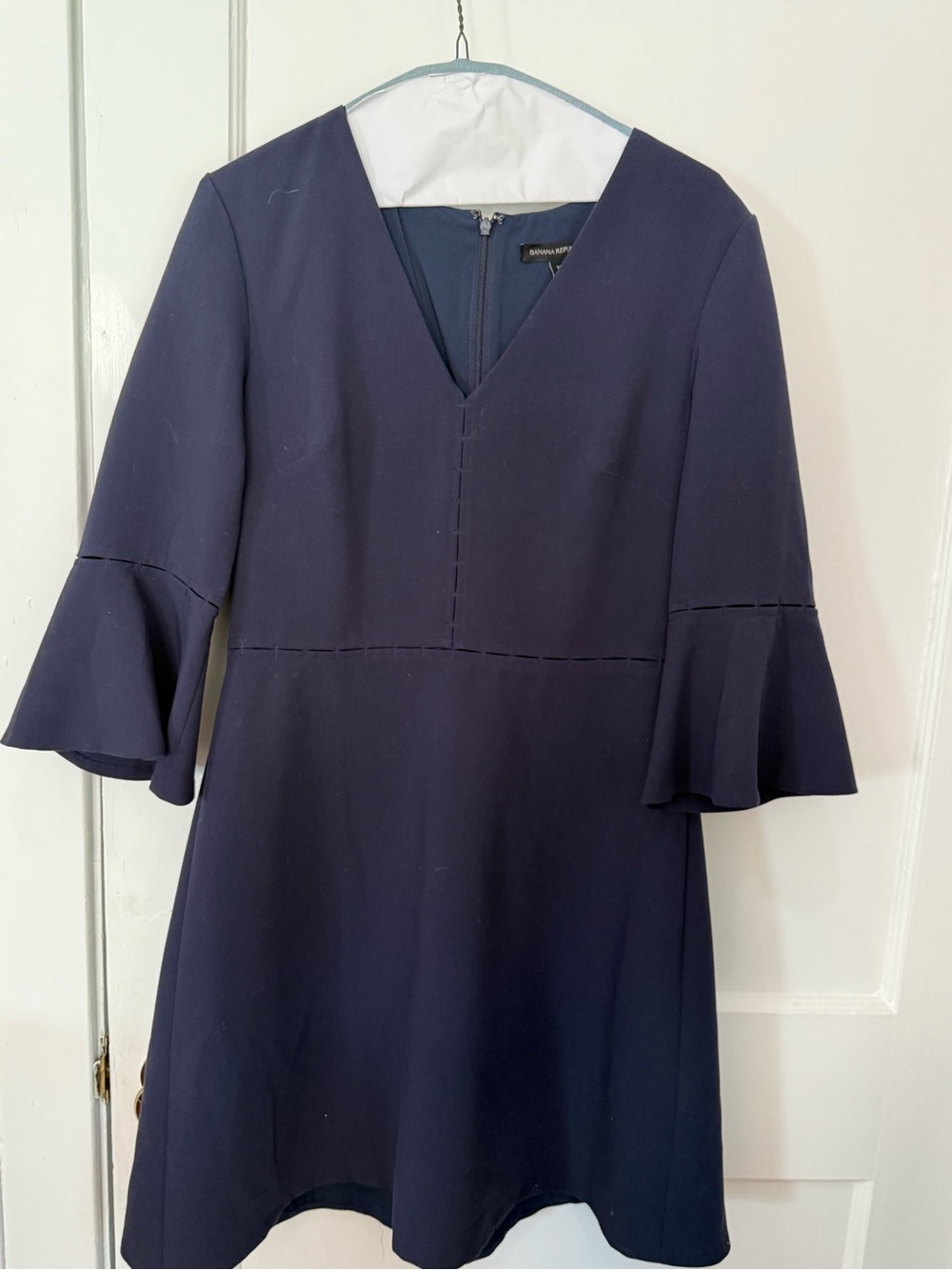Banana Republic Navy Blue Work Lined A-line V-Neck Flutter Sleeve Dress EUC 10